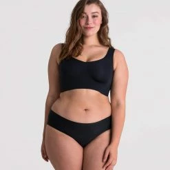 Evelyn & Bobbie - Defy Bra - Black Bras