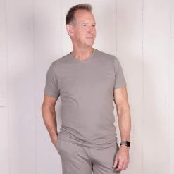 Faceplant Dreams - Mens Bamboo Classic Hendrix V-Neck Tee