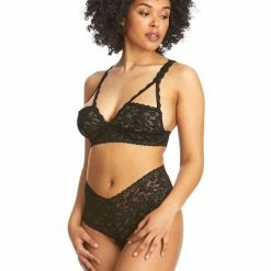 Hanky Panky - Retro Lace Crotchless Thong - Plus Lingerie 11 Hanky Panky - Retro Lace Crotchless Thong - Plus Lingerie