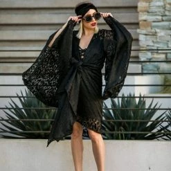 Boudoir Robes Jennafer Grace - Night Panther Kimono