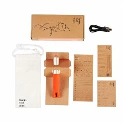 Vibrators Love Not War - Laska