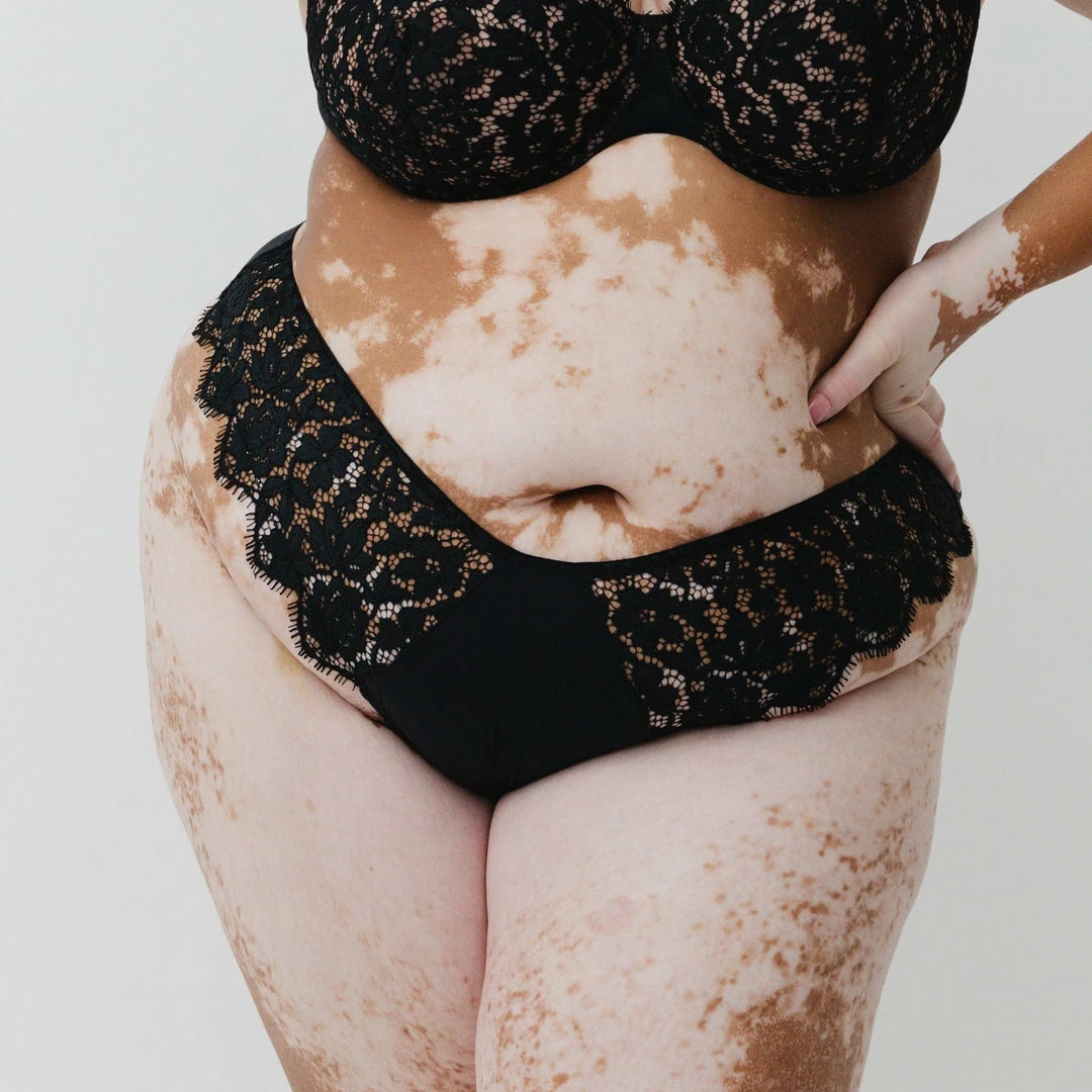 Monique Morin Lingerie Monique Morin - Frisson Hi Leg Panty 5 Monique Morin Lingerie Monique Morin - Frisson Hi Leg Panty