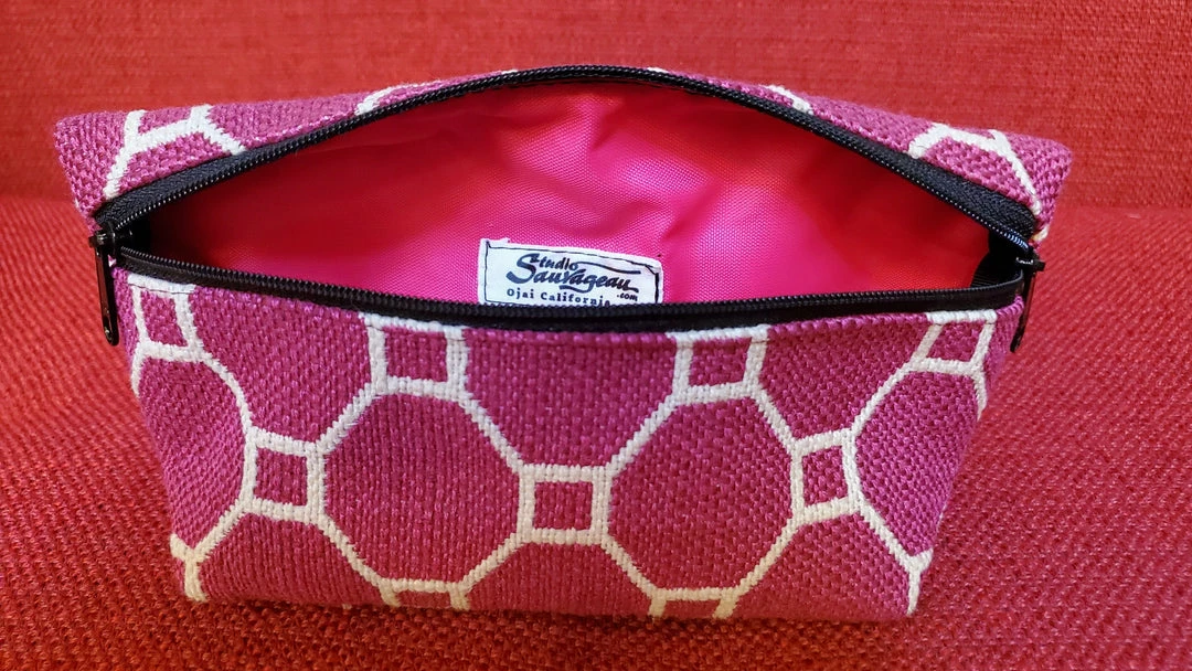 Toy Care, Cleaners + Storage Studio Sauvageau - Make-Up Pouch 4 Toy Care, Cleaners + Storage Studio Sauvageau - Make-Up Pouch