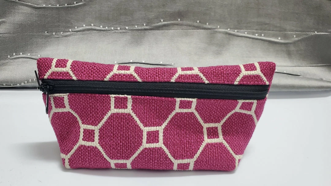 Toy Care, Cleaners + Storage Studio Sauvageau - Make-Up Pouch 7 Toy Care, Cleaners + Storage Studio Sauvageau - Make-Up Pouch