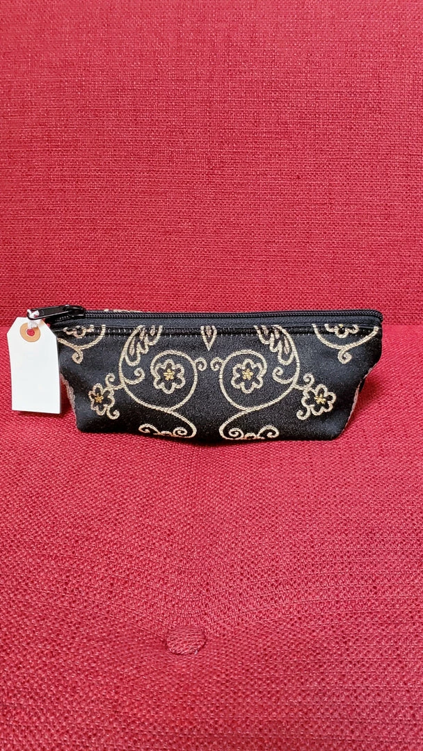 Toy Care, Cleaners + Storage Studio Sauvageau - Top Zipper Pouch 3 Toy Care, Cleaners + Storage Studio Sauvageau - Top Zipper Pouch