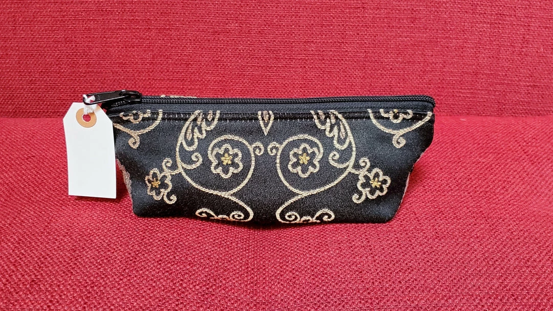 Toy Care, Cleaners + Storage Studio Sauvageau - Top Zipper Pouch 4 Toy Care, Cleaners + Storage Studio Sauvageau - Top Zipper Pouch