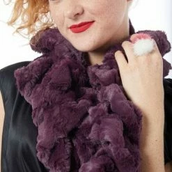 Tourance - Ruffle Scarves Outerwear